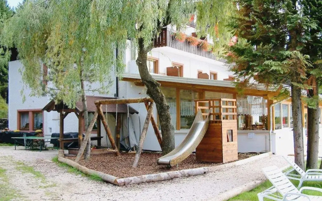 Laugen Cafè, Pizza, B&B