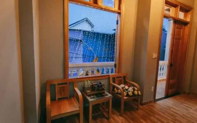 Anh Trang Villa - Hostel