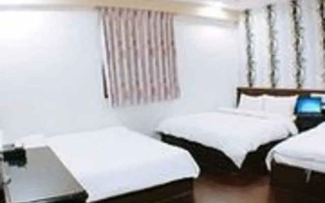 WL Hotel