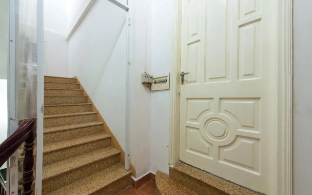 Thu Do Vang 12 Hotel by OYO Rooms