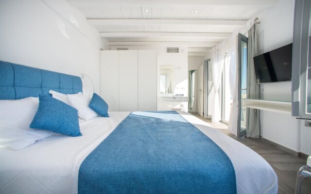 Naxos Rock Villas