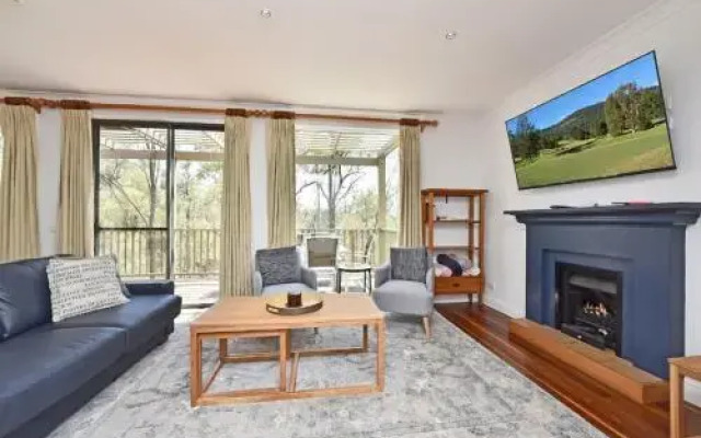 Villa Executive 2br Barbera Resort Condo located within Cypress Lakes Resort (nothing is more central)