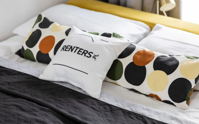 Studio With Parking in Wola by Renters