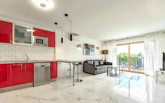 Modern apartment in Parque Royal I