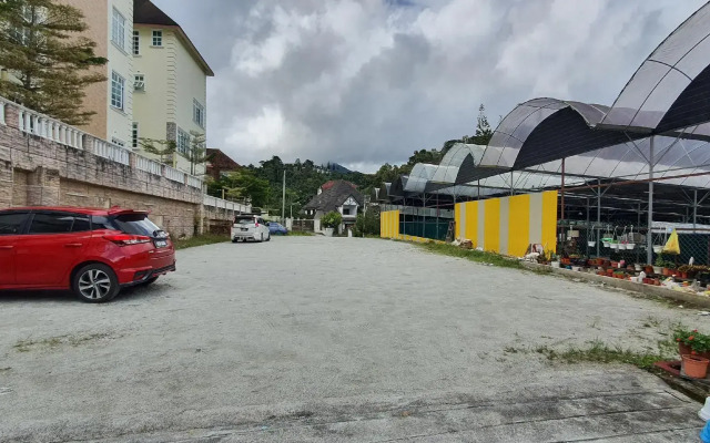 Smurf Inn Homestay