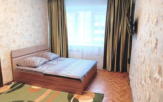 Лакшери апарт.Кирова10