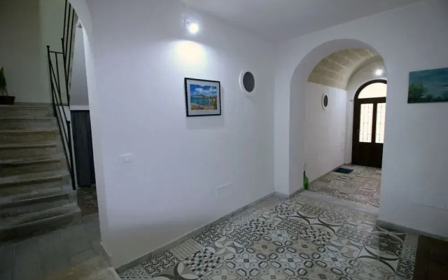 De Nobili's Apartment