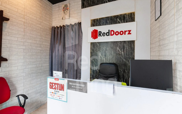 RedLiving Apartemen Green Lake View Ciputat - Aurora Rooms