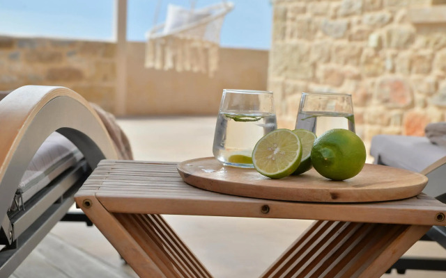 Akrolithi Boutique Hotel