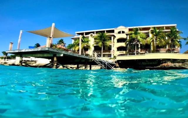 The Bellafonte - Luxury Oceanfront Hotel