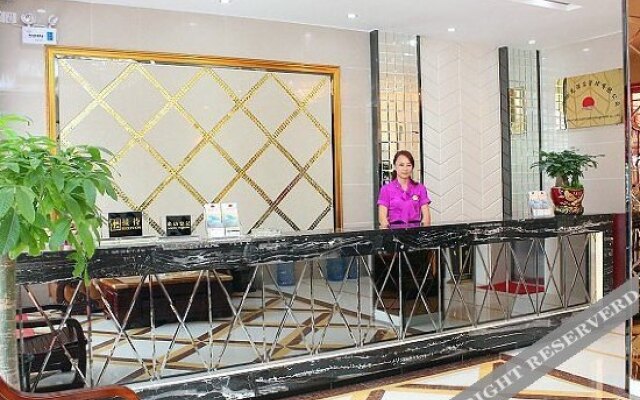 Yangguang Fashion Apartment (Baiyun Avenue Bei'an Huahui Branch)