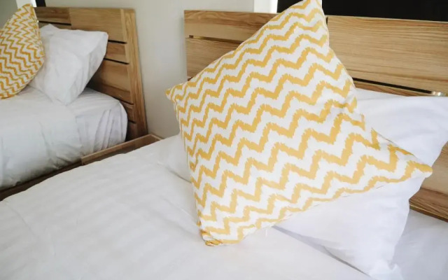 บ้านเพลิน