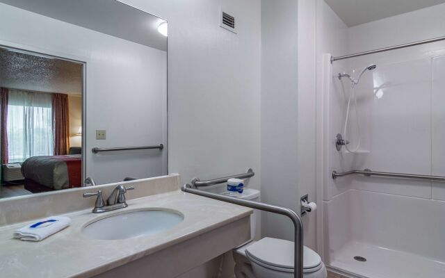 Motel 6 Townsend, GA