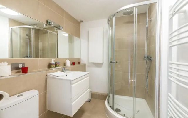 Super 1BD Garden Flat Islington London