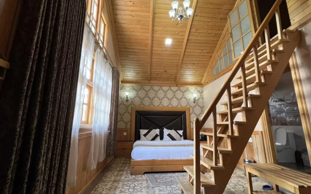 Etho Metho Hotel By Rightclique