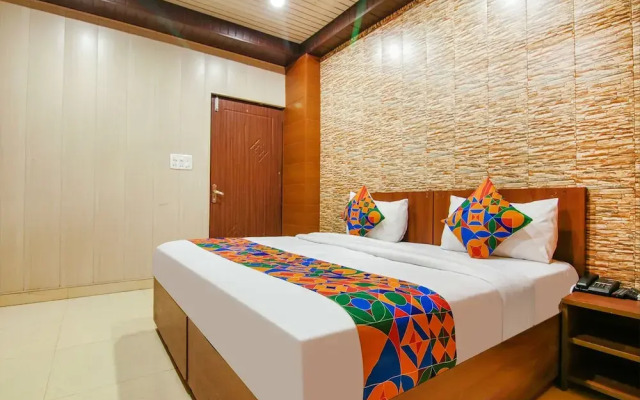 Fabhotel Doon Maira