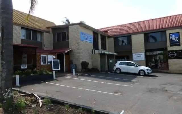 Tanoshii Spa & The Edge Spa Stay