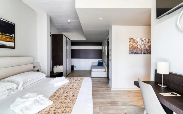 Vision Hotel