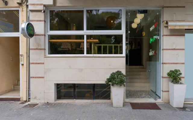 Kipos Hotel