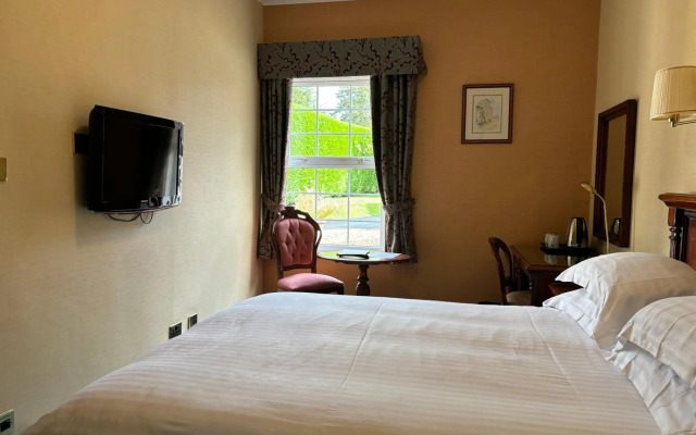 Lake District Castle Inn