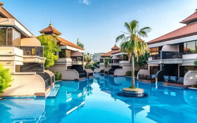 Anantara Residences - Beachfront - Private Beach and Lagoon Pool