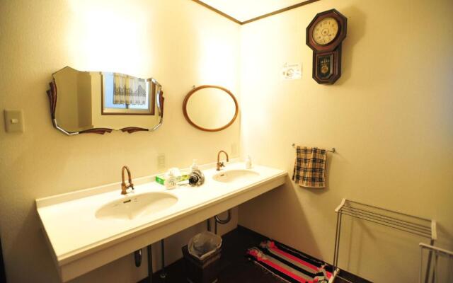 Nagasaki Kagamiya - Hostel