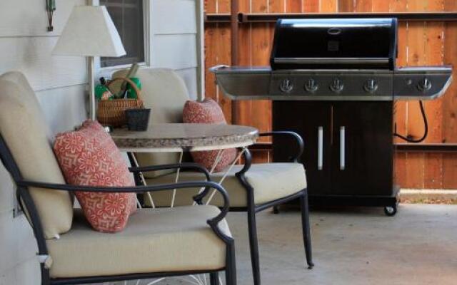 The Guest House on College Street