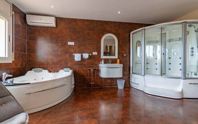 Regal Villa in Olivella With Private Swimming Pool