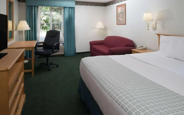 La Quinta Coeur DAlene - East #446