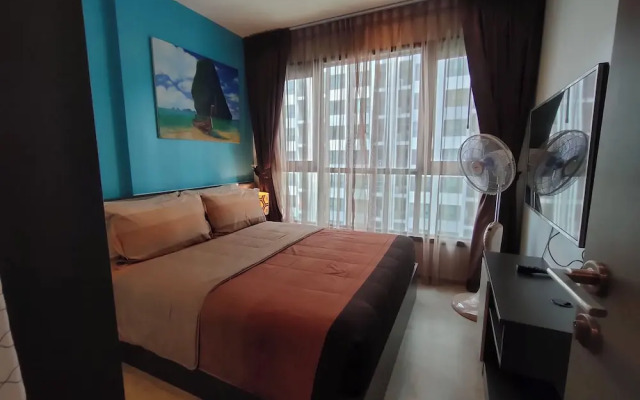 The Base Central Pattaya - 1 bdr Condo With Pool