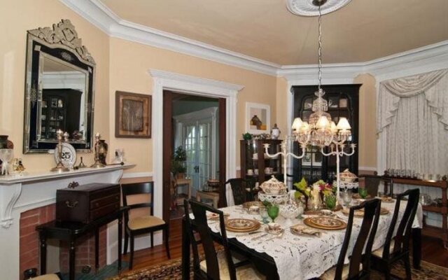 Shorecrest Bed and Breakfast