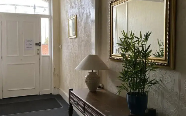 Suitely Berkeley Apartments