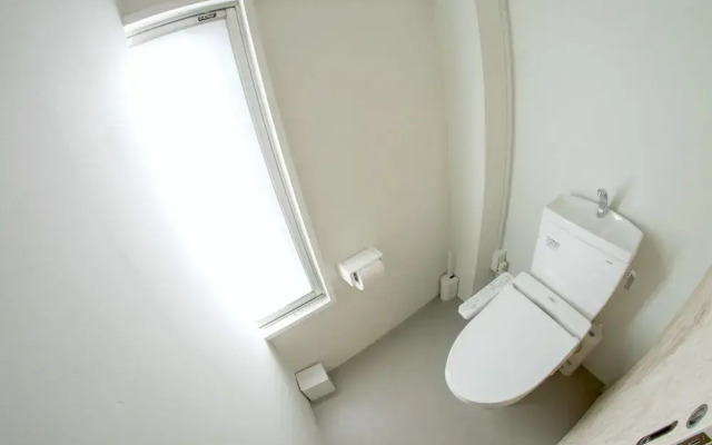 Horikawa Hostel