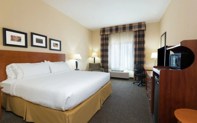 Holiday Inn Express Vernal-Dinosaurland by IHG