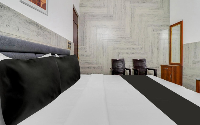 OYO HOME 92193 Gp Homestay