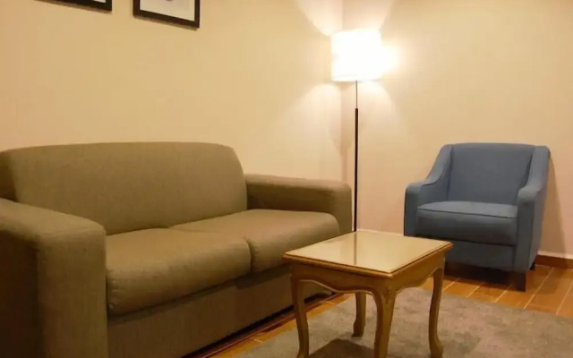 Continental Hotel by R&K Suites