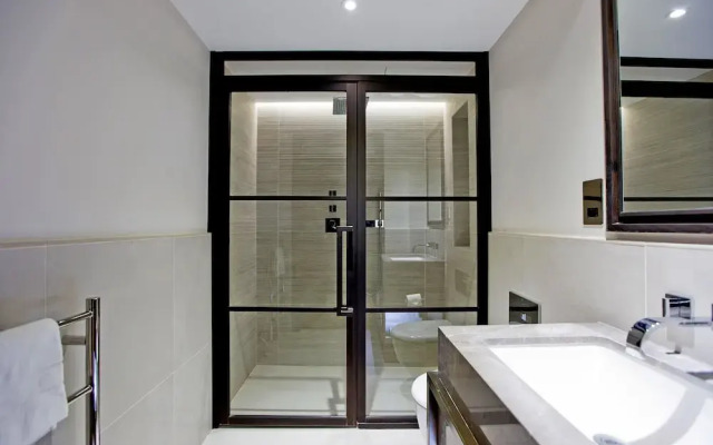 2-bed Superior Apt 415