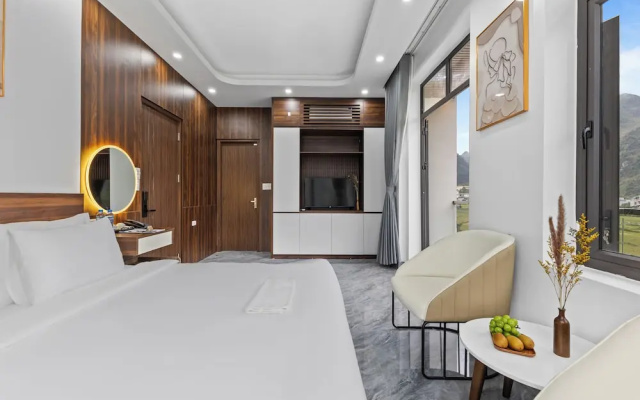 Ha Giang Hill Hotel – Guest Rooms – Dong Van
