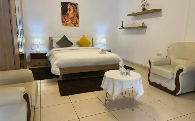 Natalia Guest House