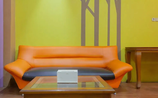 Pelangi Guest House by OYO Rooms