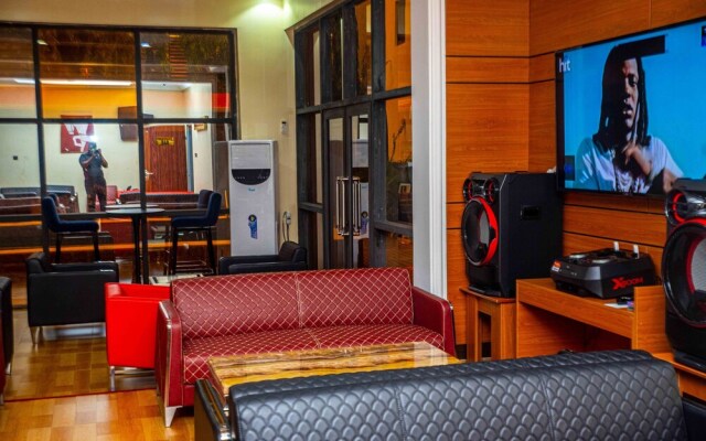 Otks Apartment Guzape