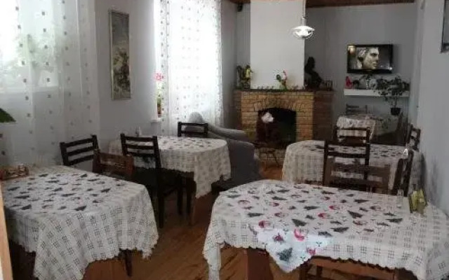 Mzia's House