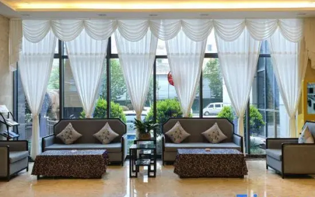 South   Excellent    Hotel