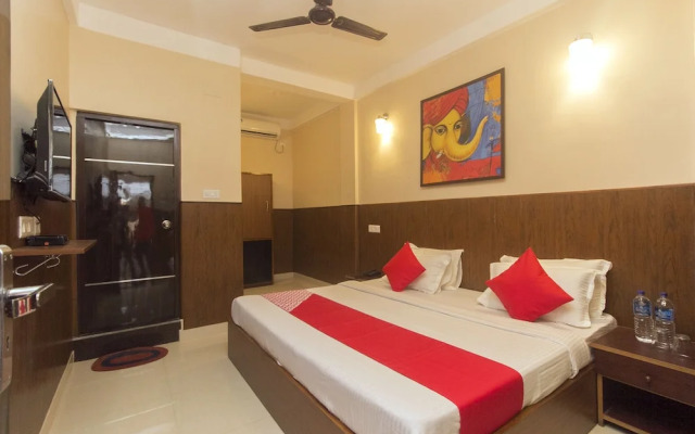 OYO 14512 Sambhunath Guest House