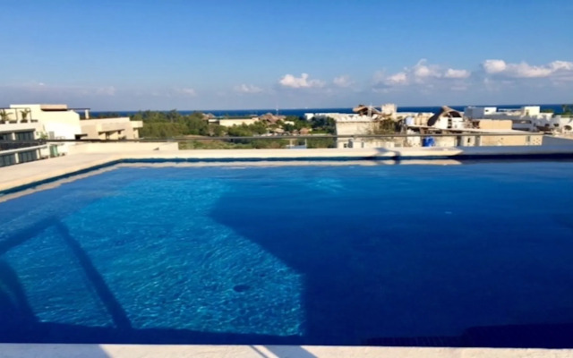 Condo 5 50 2BD by Project 4 Life