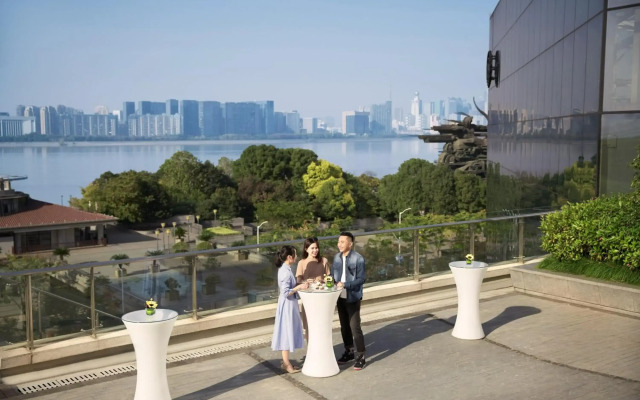Sheraton Grand Hangzhou Binjiang Hotel