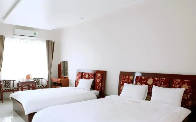 Ngoc Bach Hotel