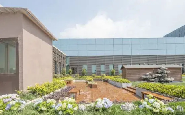 WASSIM R HOTEL(Shanghai Chongming Wanda Plaza）