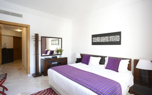 The Penthouse Suites Hotel