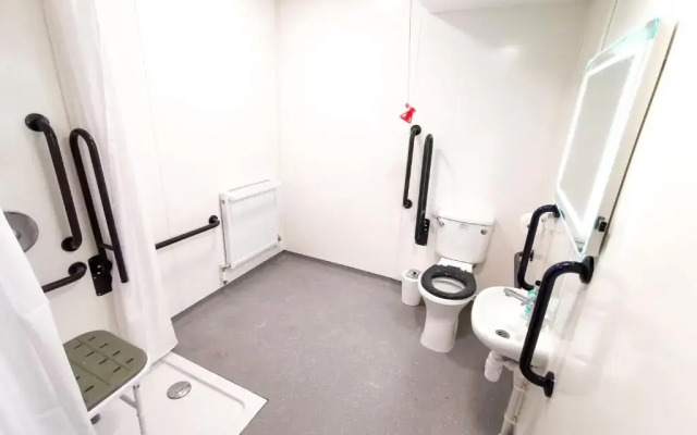 Cwtsh Hostel
